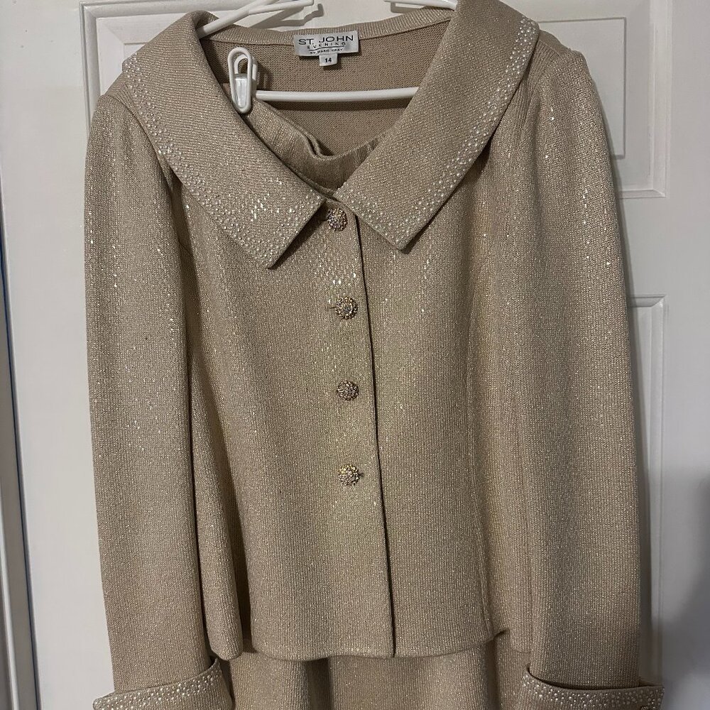 ST. JOHN Collection Metallic suit